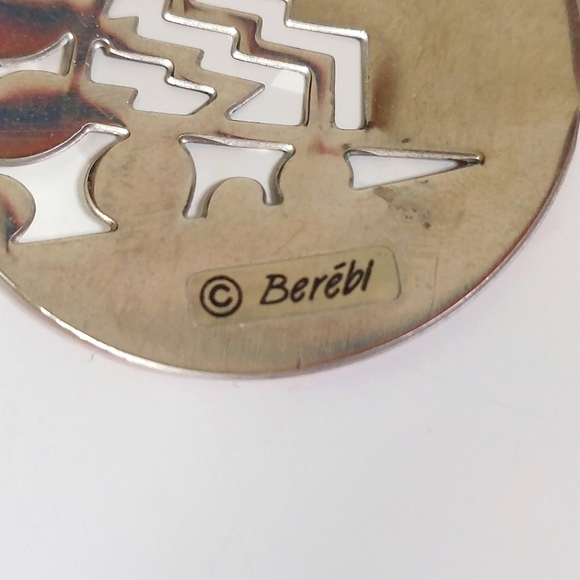 Berebi Red Geometric Metal Circular Disc Stationary Earrings - Picture 3 of 12